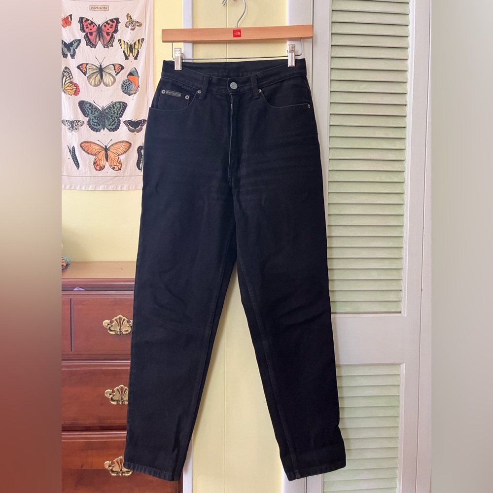 Nearly New Vintage 80’s/90’s Calvin Klein Straight Leg Tapered Black Mom Jean
